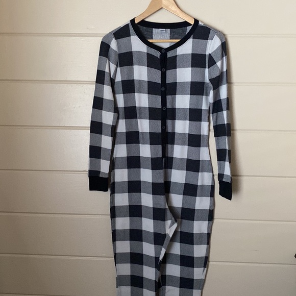 Printed Thermal-Knit One-Piece Pajamas Size Small - Picture 5 of 5